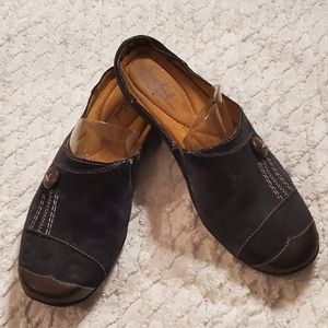 Natural Soul Naturalizer suede mules